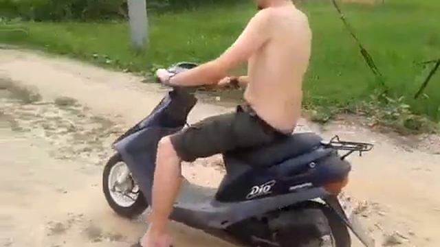 Резвый скутерок смотреть онлайн