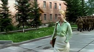 НЕ ПЛАЧЬ, ДЕВЧОНКА