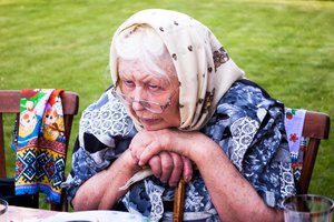 1 литр под куст перца - завязь увеличится, а плоды будут крупными. Подкормка для дачи