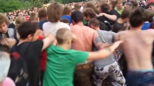 Слем под группу Jinjer.  Фестиваль Rock`n`січ 2013.   Киев