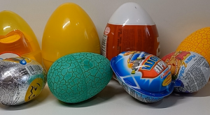 Распаковка яиц с сюрпризом