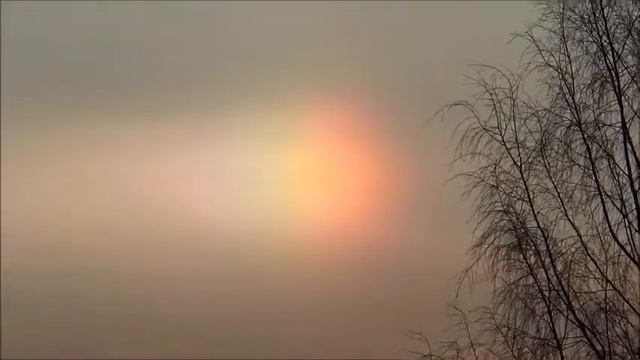 В небе над Окуловкой необычное природное явление смотреть онлайн