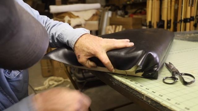 How to Stuff and Sew a Buggy Seat Cushion | Engels Coach Shop смотреть онлайн