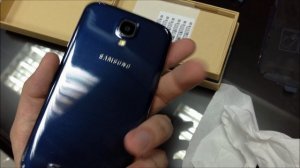 Samsung Galaxy S4 Blue color