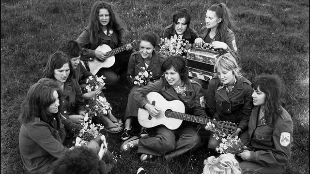 Старая гитара Стихи Сергей Тощев смотреть онлайн