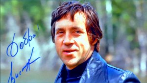 "НЕТ! БЛАГОНАДЁЖЕН!" - зонг Анатолия Пережогина в авторском исполнении с участием Раисы Криницкой