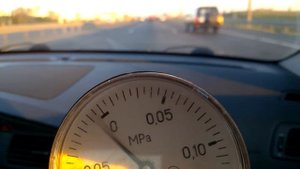 Противодавление выхлопной системы Volvo s60r. 0.3-0.4 bar