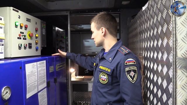 #техникаМЧС: Автомобиль - база газодымозащитной службы смотреть онлайн