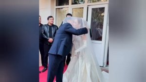 ТОХИР СОДИКОВ КИЗИ БИЛАН ЁР ЁР БИЛАН КУЗАТИШИ КЕЛИН САЛОМИ