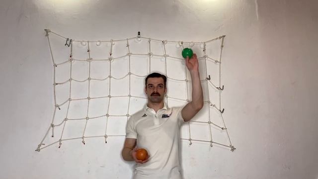 Урок 17. Follow/Ведение мяча. Жонглирование Павел Горский смотреть онлайн