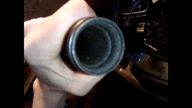 Течь антифриза над маслянным фильтром рено логан смотреть онлайн