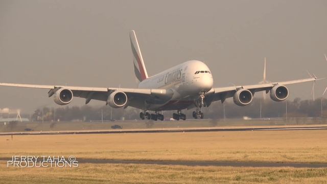 Emirates A380 - Music Video - Beautiful Landing At Amsterdam Schiphol смотреть онлайн