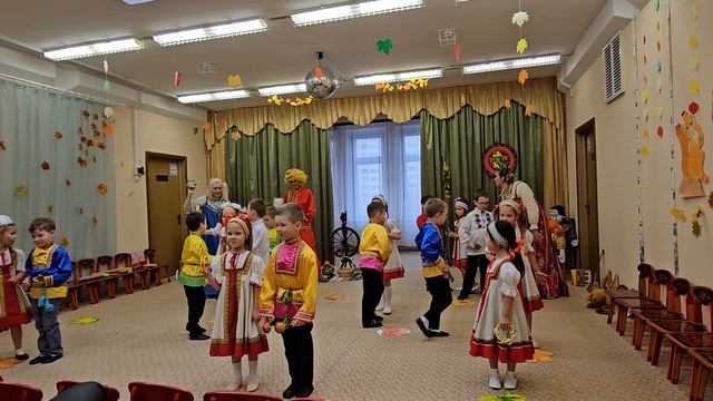 Праздник осени Чебурашки 2023.mp4 смотреть онлайн