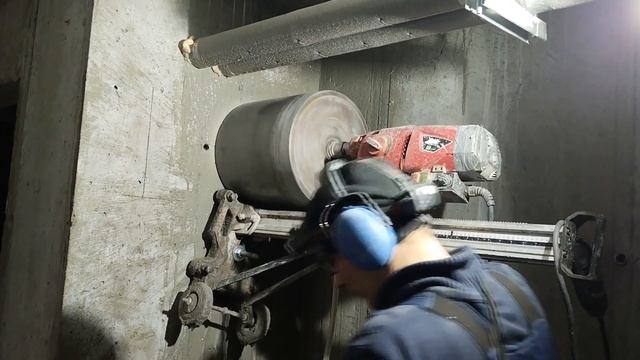 Алмазное бурение монолитных перегородок. смотреть онлайн