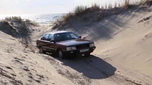 Audi 100 quattro 2.3 nf. Проходимость по песку