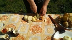 Безумно вкусный картофель на мангале. Картошечка по закарпатски.