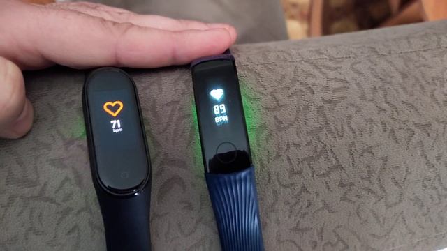 Сравнение точности измерения пульса... у стула при помощи MiBand4 и Honor BAnd 3