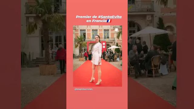 Natalia Oreiro - Première "Santa Evita" en Fontainebleau