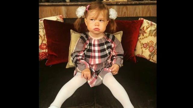 ТРЕХЛЕТНЯЯ ДОЧЬ КЛИМОВОЙ В ОБРАЗЕ ДИСНЕЕВСКОЙ ПРИНЦЕССЫ смотреть онлайн