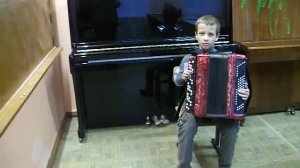 Сеял мужик просо