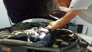 How to replacement mercedes w204 c180 air filter