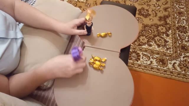 Как Звёздочка и Цветик конфеты делили/Серия 4/Считаем и делим 4 пополам смотреть онлайн