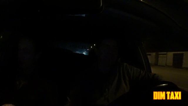 Везу девушку в такси с корпаратива