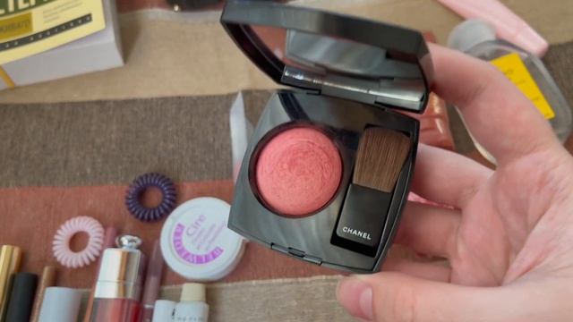 ДАЧА ВЛОГ// небольшая экскурсия, обзор дачных ароматов и моя тревожная косметичка. ЧТО Я ЧИТАЮ ? смотреть онлайн