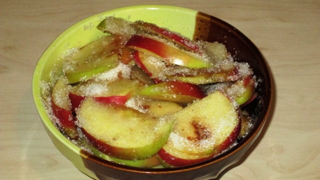 Как сделать тушеные яблоки в мультиварке. Томленые яблоки. Гострули для тушить яблоки. Томленые яблоки. Томленые яблоки.