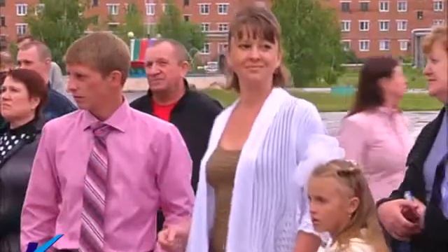 01 07 13  День молодежи. смотреть онлайн