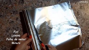 Я специально не выбрасывала баночки из под кофе, чтобы сделать красивый декор для кухни.