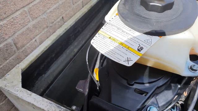 Tohatsu 2.5hp Outboard смотреть онлайн