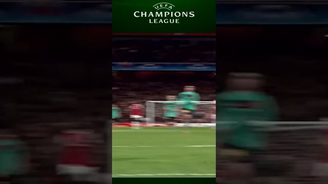 Гол Аршавина в Ворота Барселоны!!!!