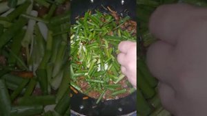 Куриные сердечки с булгуром