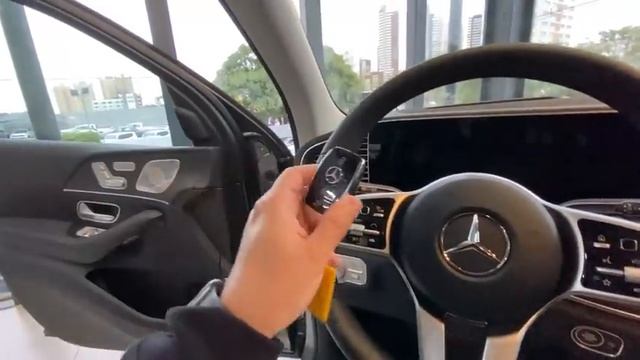 MERCEDES-BENZ GLS 400, O MAIOR E MAIS LUXUOSO SUV DA MERCEDES! смотреть онлайн