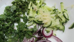 Овощной салат с цветной капустой