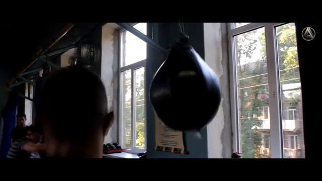 Спортивная история Чемпиона Мира по К-1 и Тайскому Боксу Вадима Заднипряного.