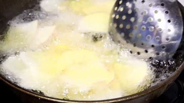 Kartoshkadan qarsildoq chips tayyorlaymiz uy sharoitida Хрустящие ЧИПСЫ в Домашних условиях смотреть онлайн