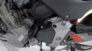 Обзор мотоцикла Honda CB600 Hornet 2001 Хонда Хорнет СБ 600 внешний вид работа двигателя