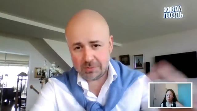 Талантливая и очаровательная Маша Майерс провела блестящее интервью с инвестбанкиром года на ЖГ смотреть онлайн