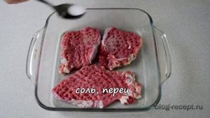 ОТБИВНЫЕ из ГОВЯДИНЫ с помидорами и сыром в духовке
