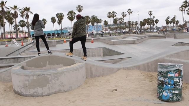 Shooting with the Yashica T4 and the Olympus Mju II смотреть онлайн