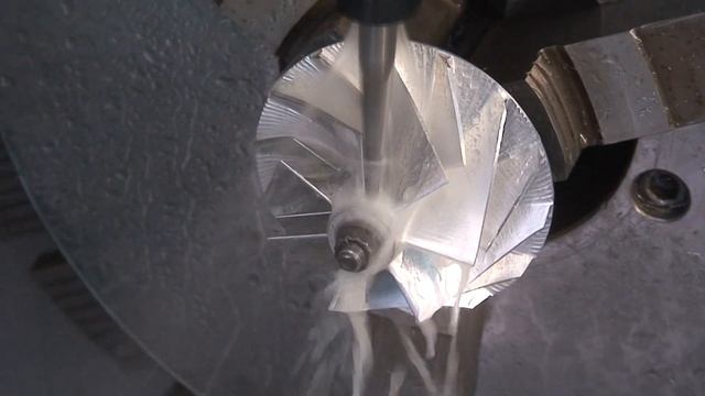 Ремонт турбин, изготовление новой крыльчатки на станке смотреть онлайн