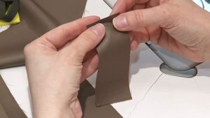 Шьём чехол для хранения одежды