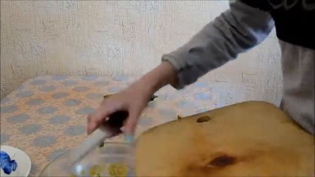 Очень простой рецепт салата ( курочка+огурец+омлет+лук). БЫСТРО И ВКУСНО!