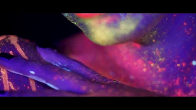 Девушка - огонь !!! смотреть онлайн