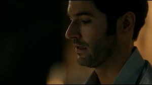 Килогерцы в уши, чтоб никого не слушать,