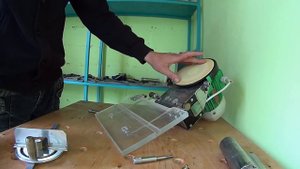 Cамодельный дисковый шлифовальный станок по дереву (homemade disc sander)