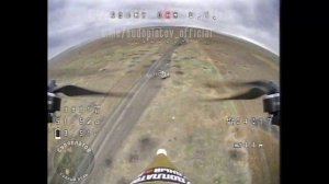 ❗️Эпические кадры уничтожения БМП ВСУ вместе с десантом.

Без сомнений, последнее сообщение на телеф