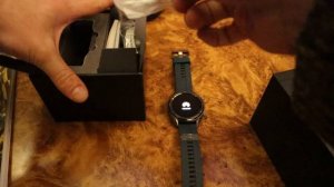 Huawei Watch GT Active kutusundan çıkıyor